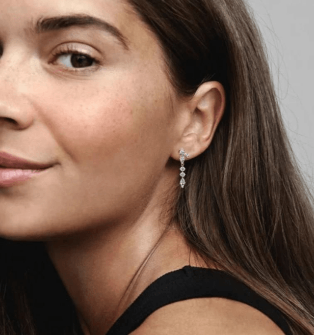 Boucles D'Oreilles Pendantes Pandora Timeless en Plaqué Or et Oxyde de Zirconium