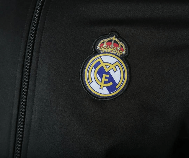 Real Madrid Veste training fit collection officielle